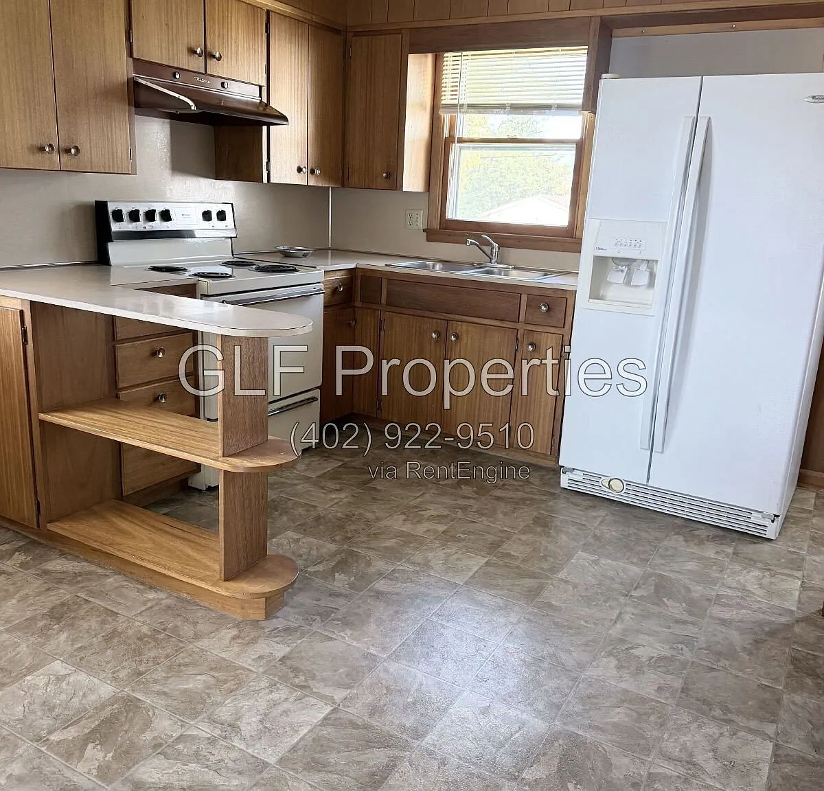 2 bed, 1.0 bath, $950 — Photo 4