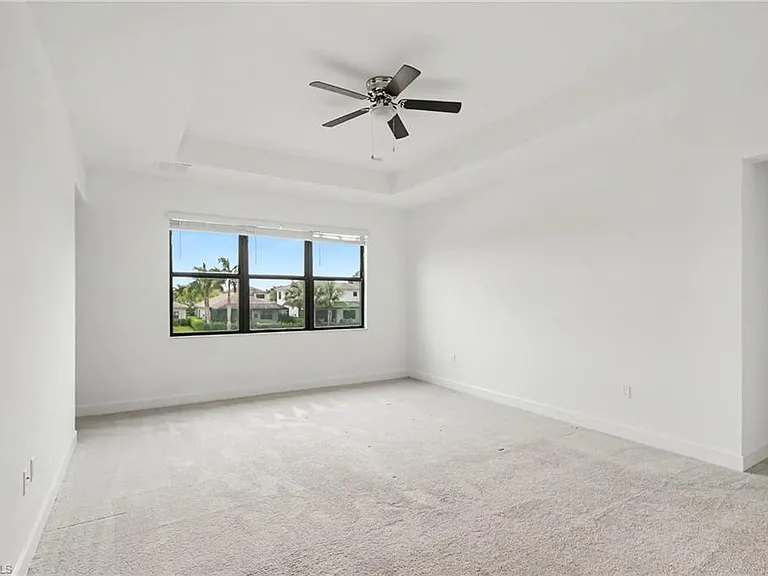 12762 Woodbury Dr — Photo 15