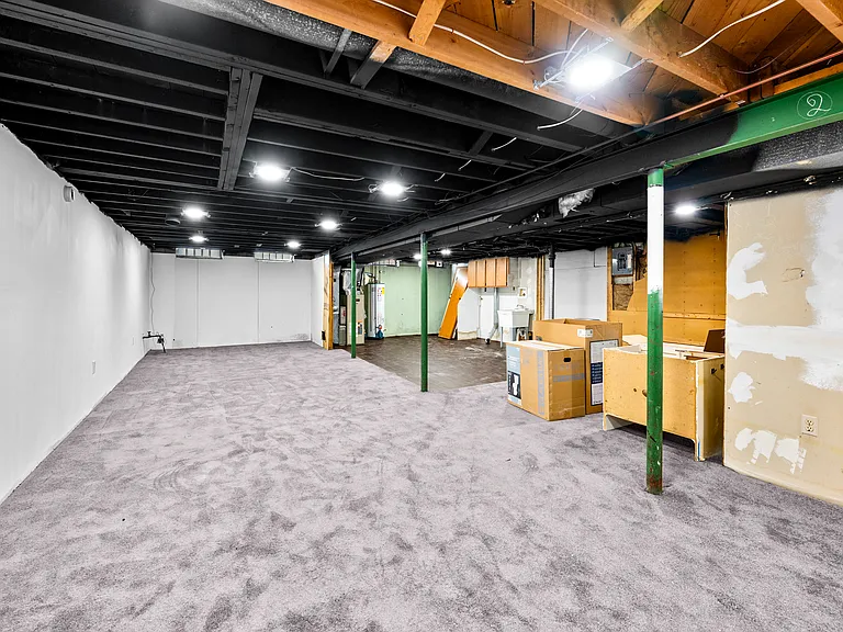4020 Wall Ave — Photo 32