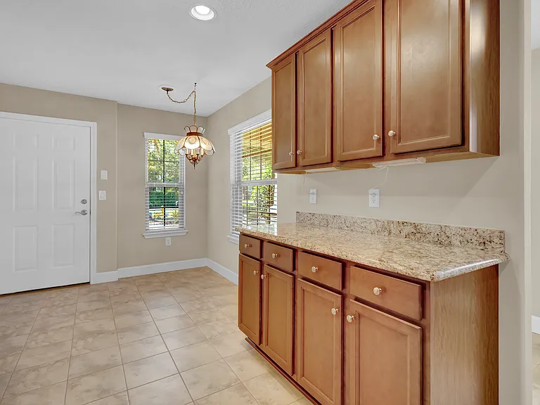 21 Cypress Bay Dr — Photo 11