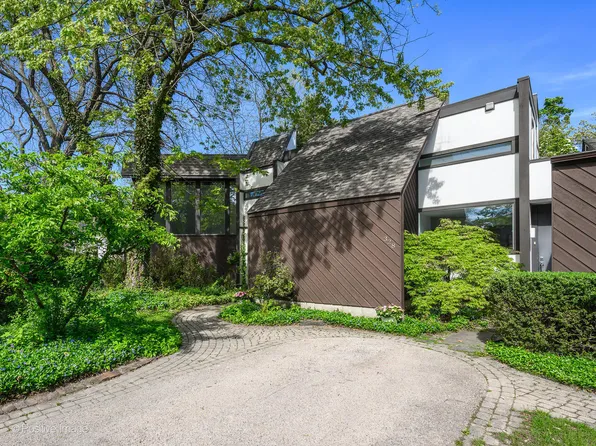 328 14th St, Wilmette, IL 60091