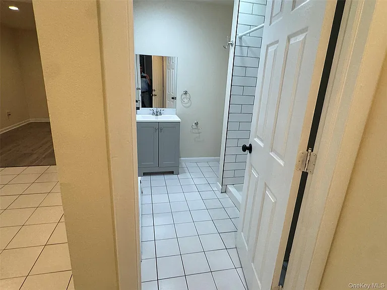 286 Main St #2 — Photo 5