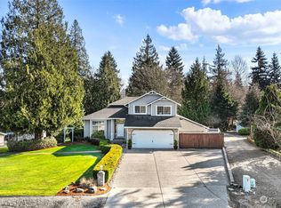 1405 203rd Ave E, Lake Tapps, WA 98391