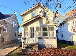 716 Elizabeth St, Kalamazoo, MI 49007