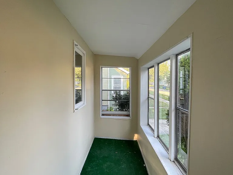 718 Myrtle St — Photo 17