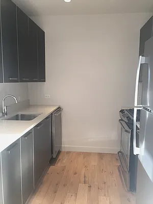 Rented by Dream NYC LLC | media 22