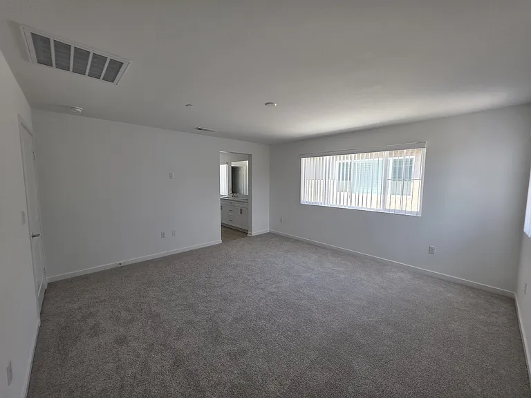 31386 Lolite Dr — Photo 10