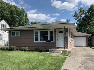 4924 Dinsmore Rd, Dayton, OH 45449