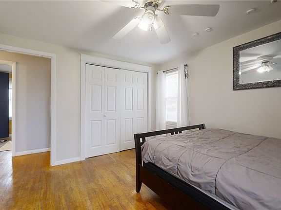 5th image of 190 Brookside Dr
