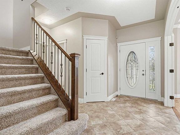 3rd image of 75 SE Royal Abbey Rise NW