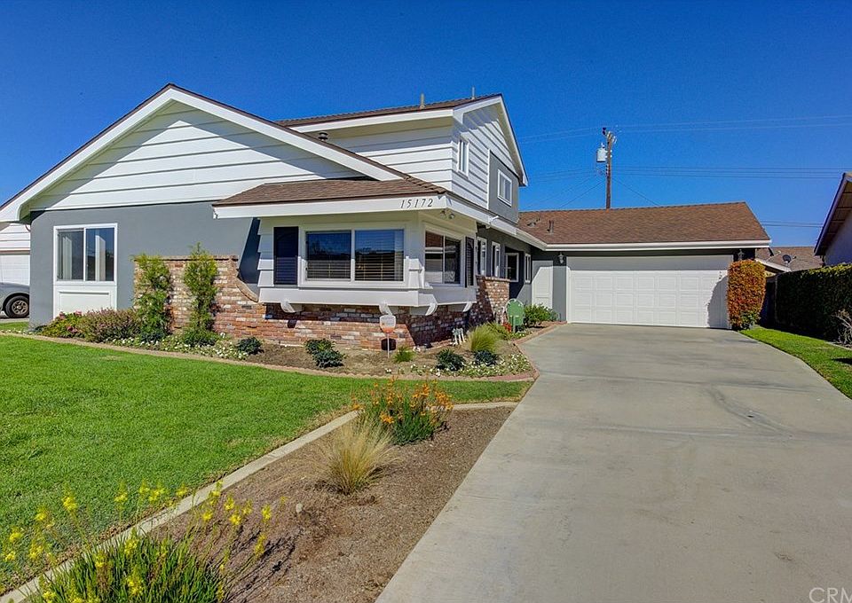 1st image of 15172 Leeds Cir