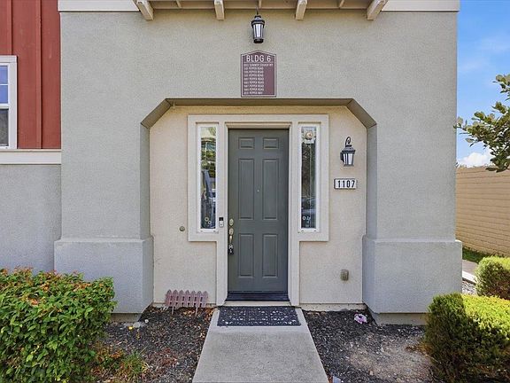 4th image of 1107 Pepper Rd