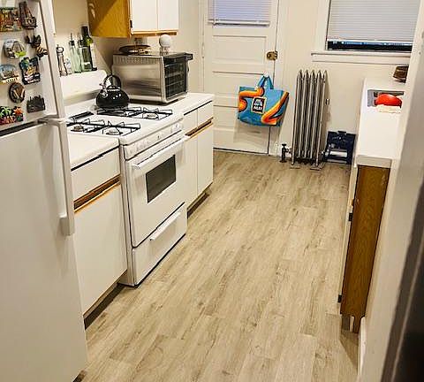 4th image of 6902 N Lakewood Ave APT 1