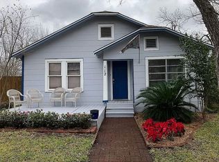 112 S Live Oak St, Fayetteville, TX 78940