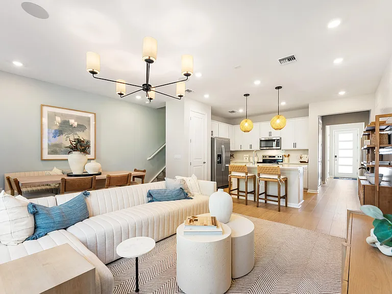 4333 Efendi Dr — Photo 12