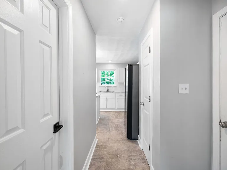 116 Hillside Ave — Photo 5