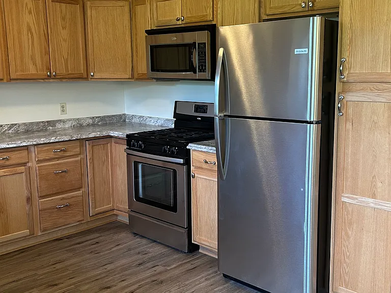 18 Haswell Rd — Photo 2