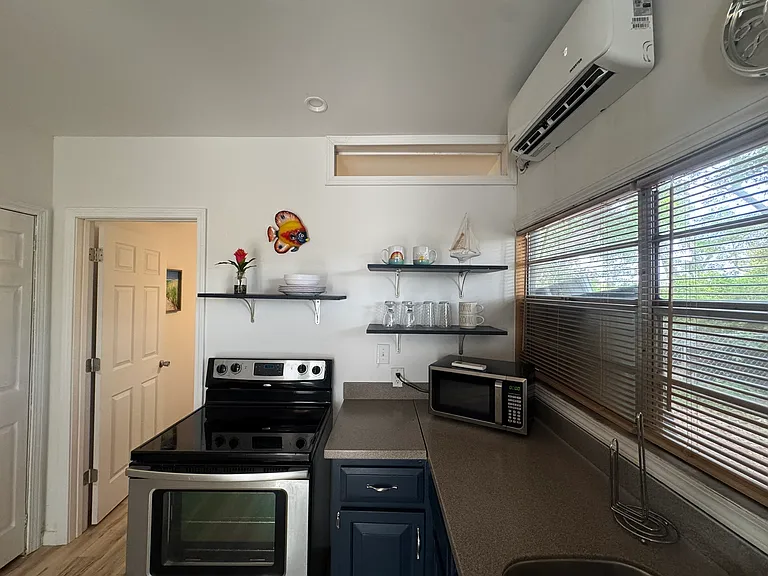 7001 Yellow Bluff Rd #B — Photo 9
