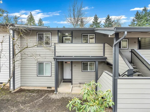 29700 SW Courtside Dr APT 36, Wilsonville, OR 97070
