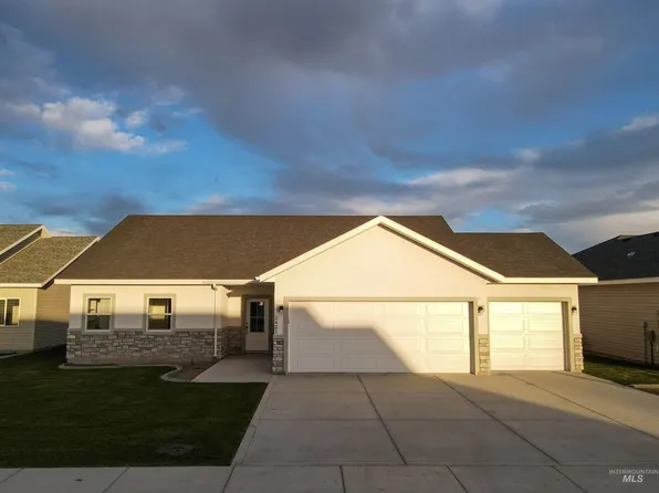 2421 Dorchester Ave, Burley, ID 83318