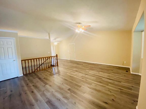 3rd image of 770 S Adam Ln