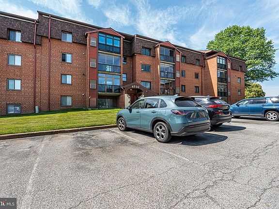 3rd image of 4702 Linden Knoll Dr APT 331