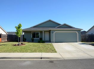 3444 Trent Ave, White City, OR