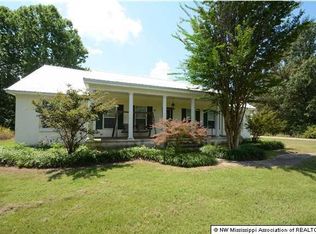 2394 Highway 4 W, Sarah, MS 38665