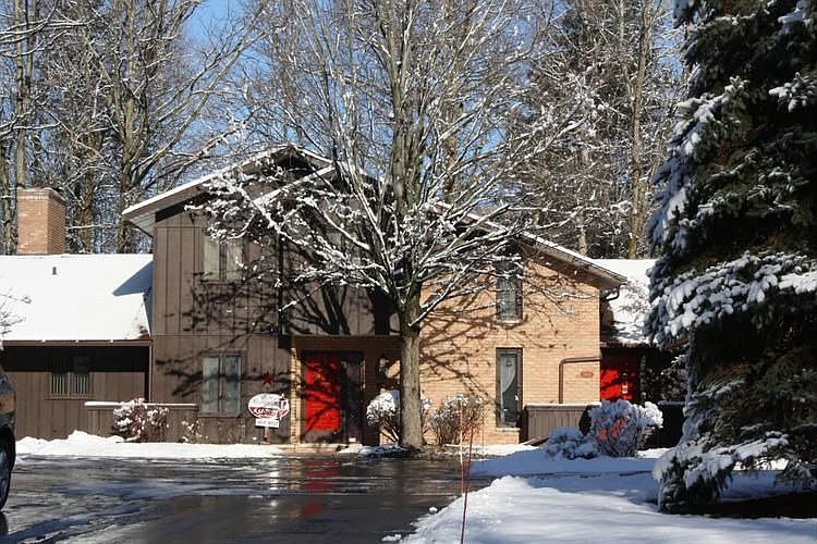 1st image of 3408 N Bent Oak Dr