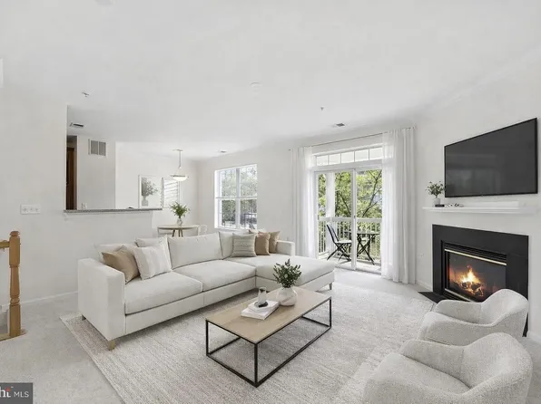 13040 Cabin Creek Rd #13040, Herndon, VA 20171