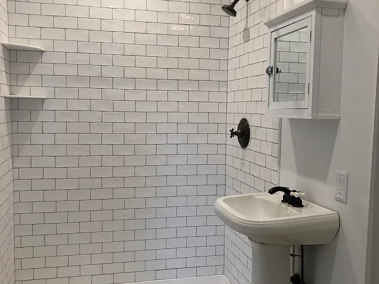412 Carpenter St #1 — Photo 14