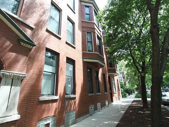 3rd image of 1549 N Bell Ave #3R