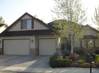 2026 E Stonybrook Ct, Eagle, ID 83616