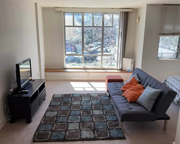 2407 Telegraph Ave #206 — Photo 4