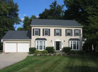 904 Willowleaf Way, Rockville, MD 20854