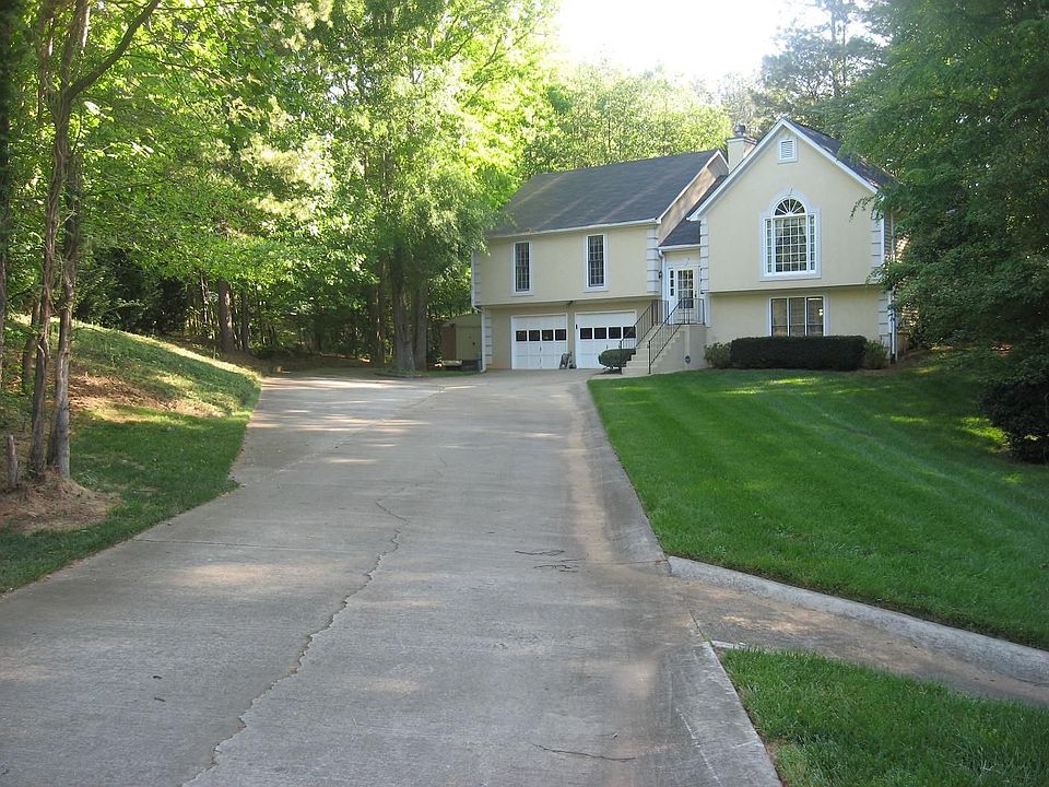 Pristine Home on Large Lot