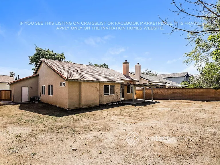 2547 Gemstone Ave — Photo 16