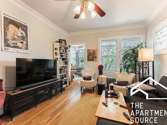 2nd image of 2700 N Richmond St #3