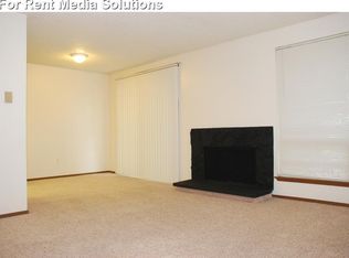 34132 1st Pl S APT D, Federal Way, WA 98003