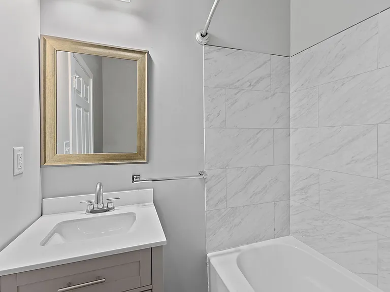 322 S Patterson Blvd — Photo 12