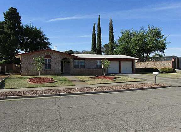 2nd image of 833 Marimba Dr