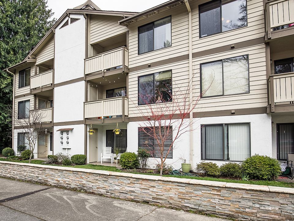 1st image of 222 NE Dogwood St APT C103