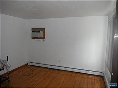 2nd image of 153 Wilson Ave #2