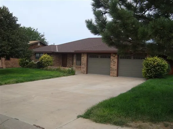 2157 N Carlton Ave, Liberal, KS 67901
