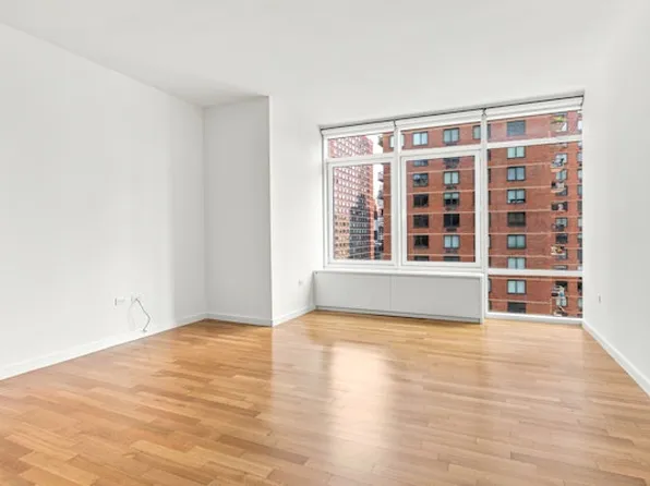 310 East 53rd Street image 1 of 11