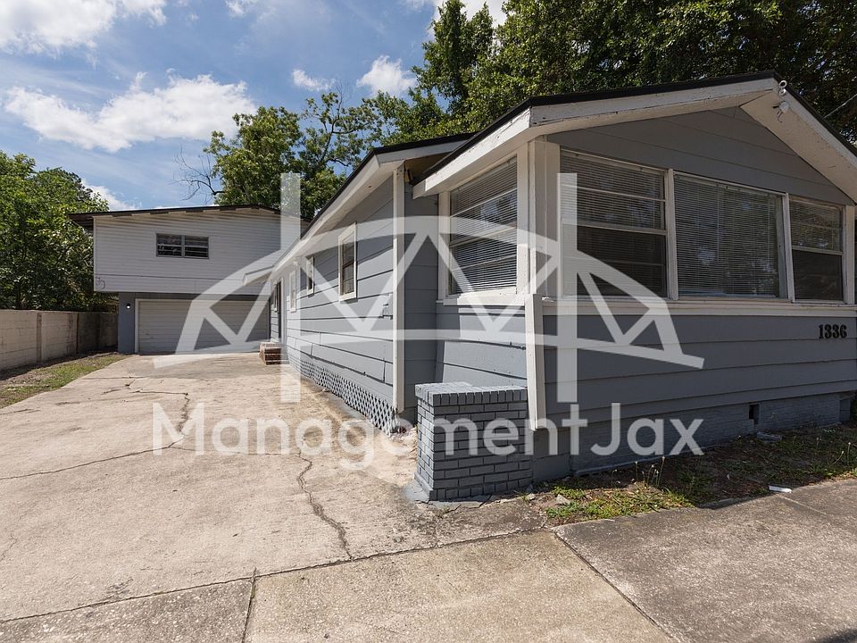 1st image of 1336 Golfair Blvd #2