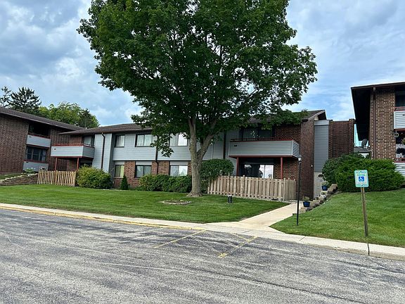 2nd image of 7931 S 68th St