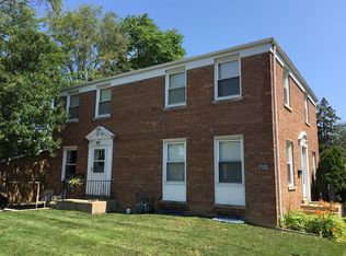 621 Waukegan Rd, Deerfield, IL 60015