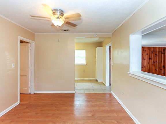 4th image of 1102 N 50th Ave