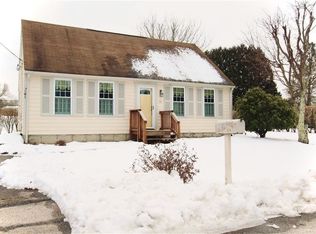 48 N Woody Hill Rd, Bradford, RI 02808